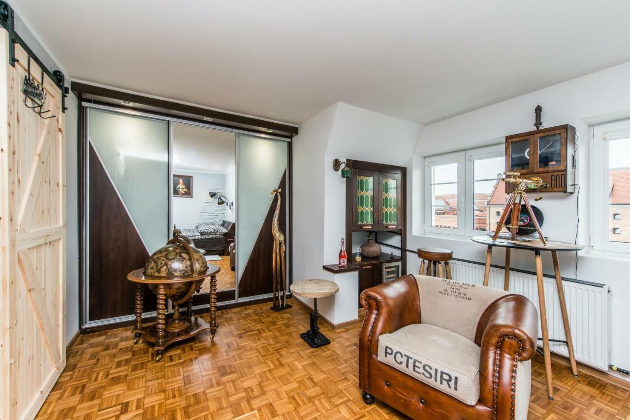Apartment Above Motlawa Гданськ Екстер'єр фото
